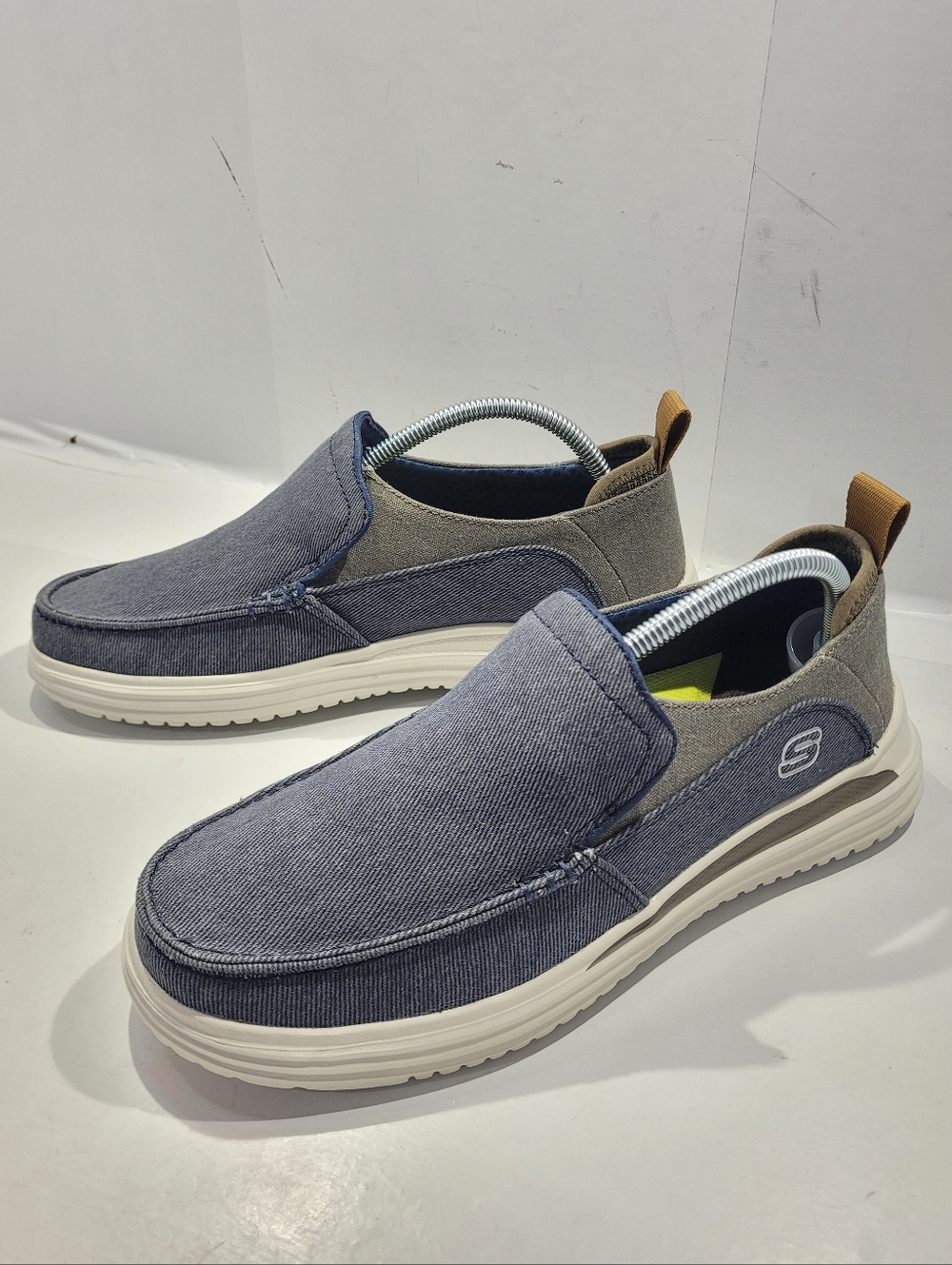 SKECHERS MEN'S PROVEN EVERS LOAFER SLIP ON SHOE FLAT NAVY BLUE SIZE 8